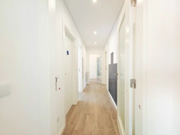 Apartamento T3 para Venda em Carcavelos e Parede
