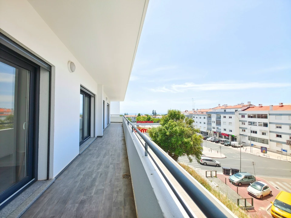 Apartamento T3 para Venda em Carcavelos e Parede Foto 6