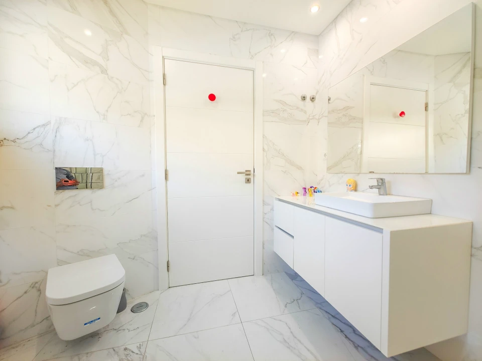 Apartamento T3 para Venda em Carcavelos e Parede Foto 26