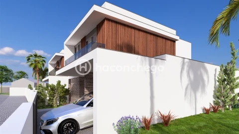 Moradia T4 para Venda em Roriz