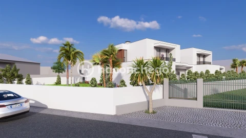 Moradia T4 para Venda em Roriz