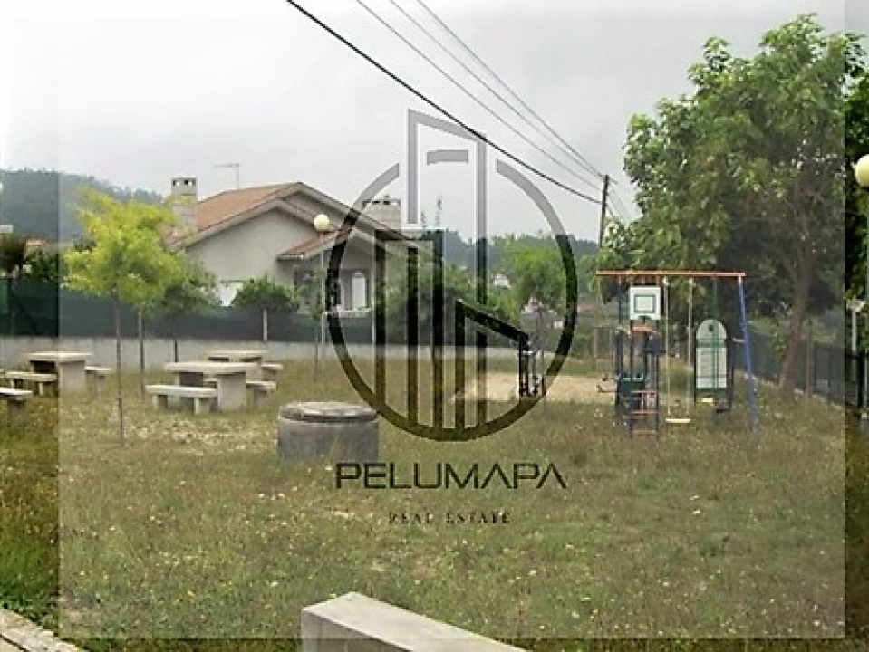 Terreno para Venda em Gamil e Midões Foto 1