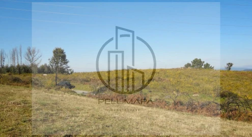Terreno para Venda em Povoa de Lanhoso (N. Senhora do Amparo)