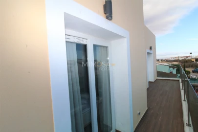 Moradia T8 para Venda em Vila de Sagres