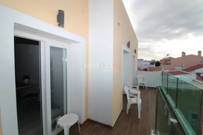 Moradia T8 para Venda em Vila de Sagres