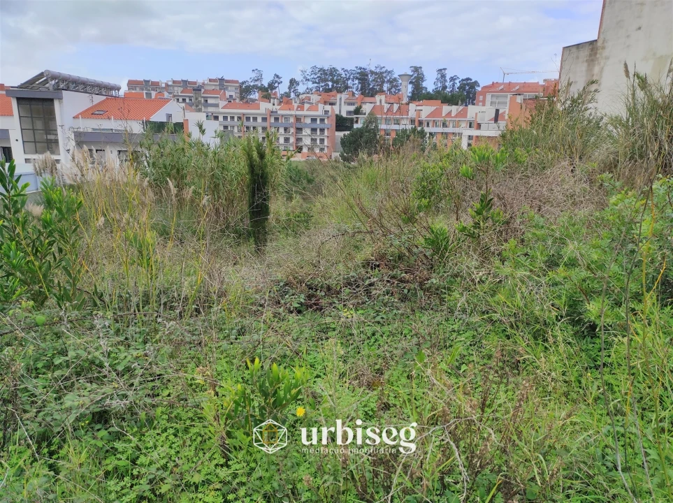 Terreno para Venda em Tavarede Foto 1