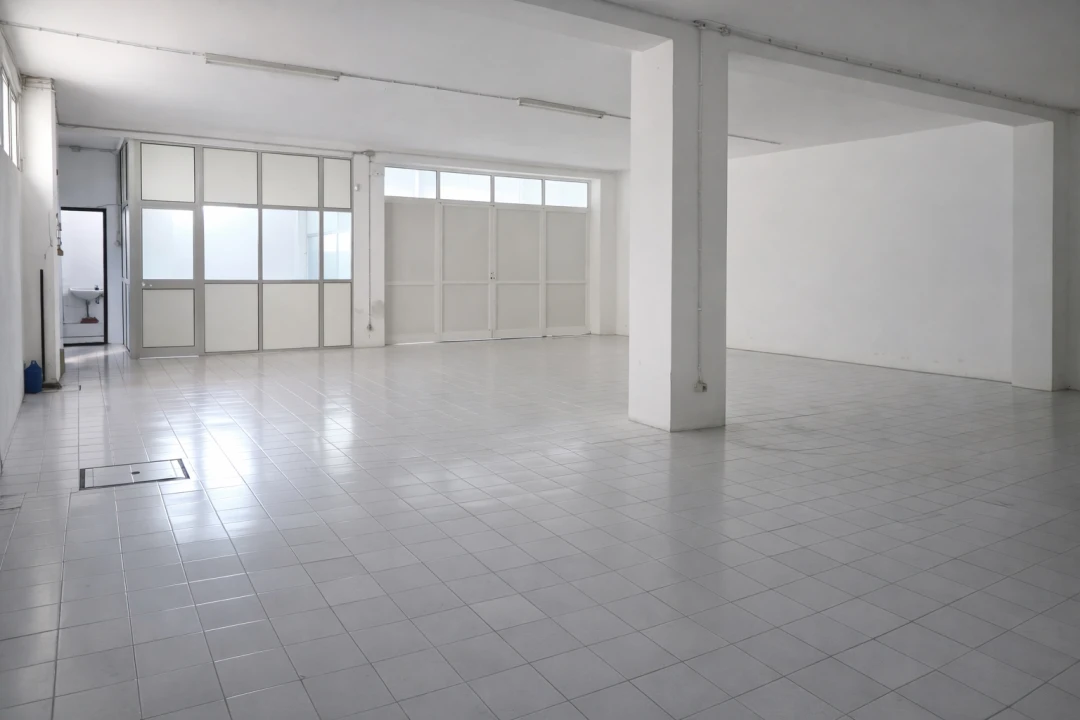 Armazém para Venda em Paços de Ferreira Foto 3