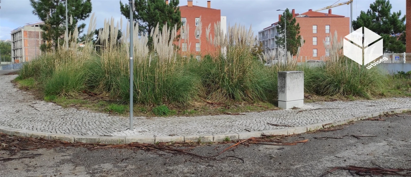 Terreno para Venda em Tavarede Foto 6