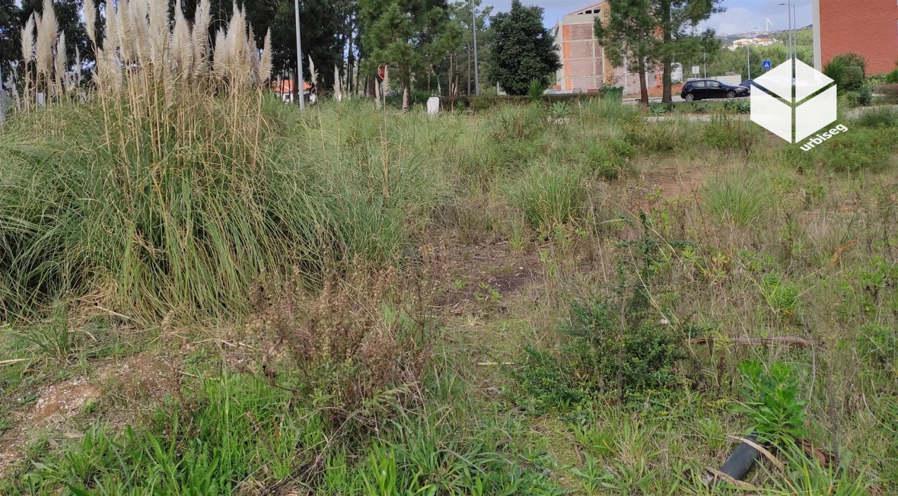 Terreno para Venda em Tavarede Foto 5