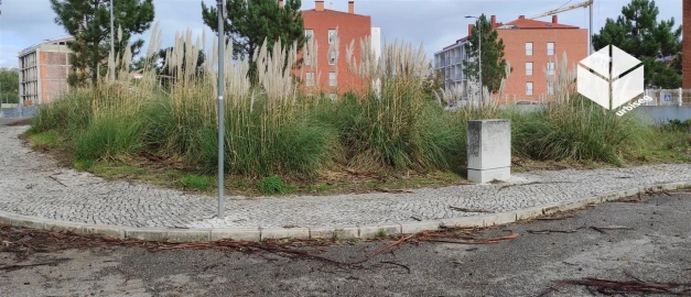Terreno para Venda em Tavarede
