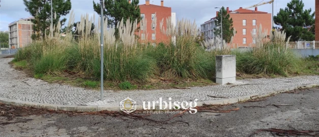 Terreno para Venda em Tavarede