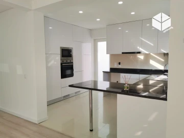 Apartamento T3 para Venda em Buarcos