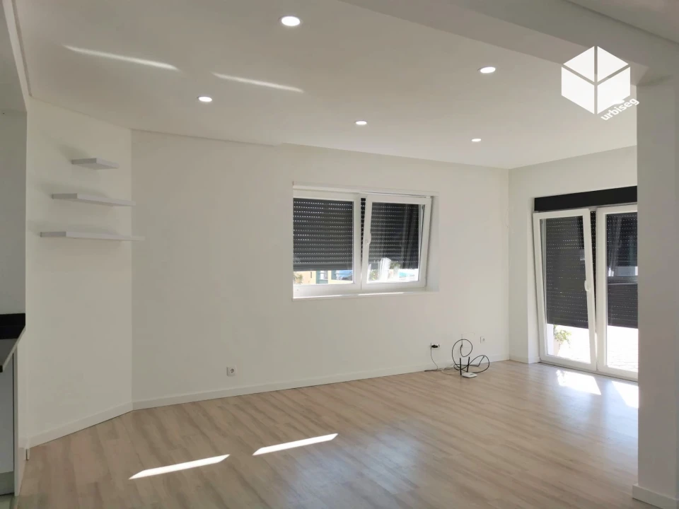 Apartamento T3 para Venda em Buarcos Foto 19