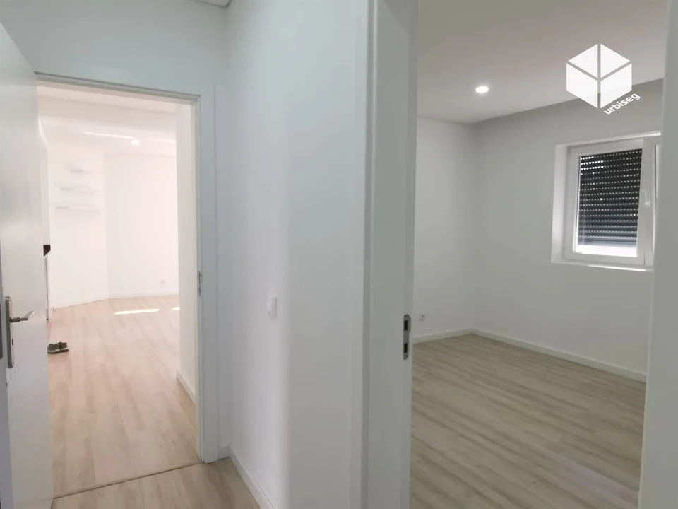 Apartamento T3 para Venda em Buarcos Foto 28