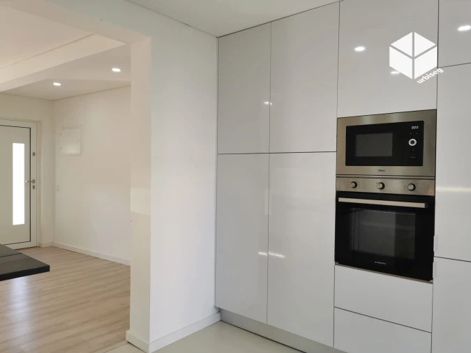 Apartamento T3 para Venda em Buarcos Foto 14