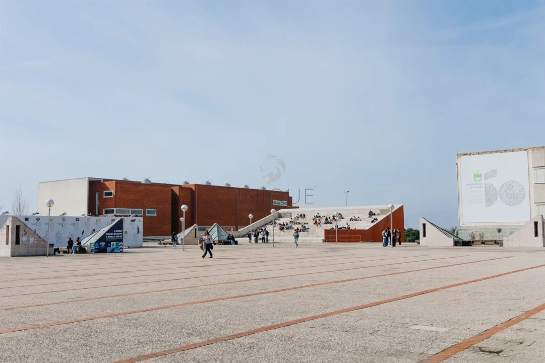 Apartamento T2 para Venda em Esgueira Foto 12