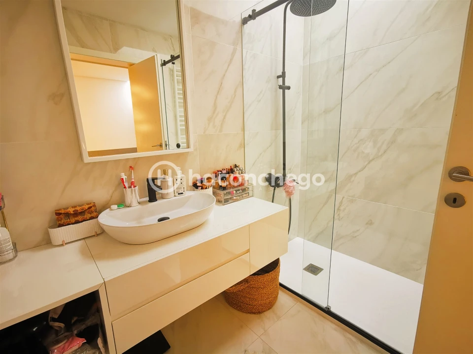 Moradia T4 para Venda em Abade de Neiva Foto 37