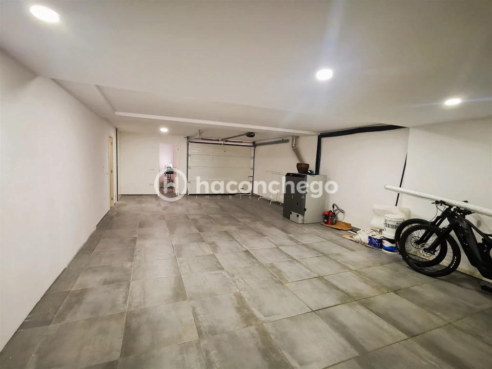 Moradia T4 para Venda em Abade de Neiva Foto 41