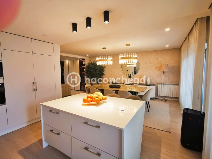 Moradia T4 para Venda em Abade de Neiva Foto 18