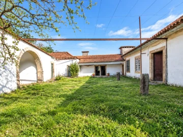 Quinta T0 para Venda em Sanfins Lamoso Codessos