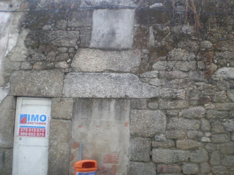 Moradia T0 para Venda em Aldeia de São Francisco de Assis Foto 2