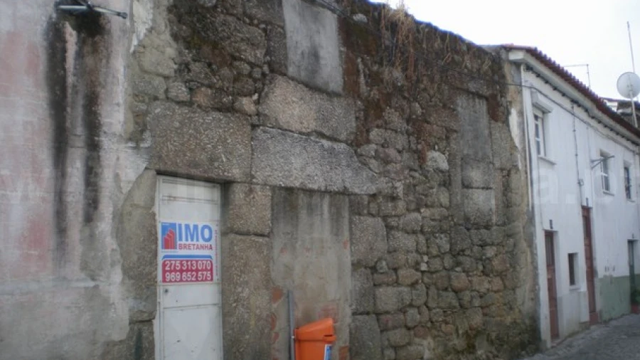 Moradia T0 para Venda em Aldeia de São Francisco de Assis
