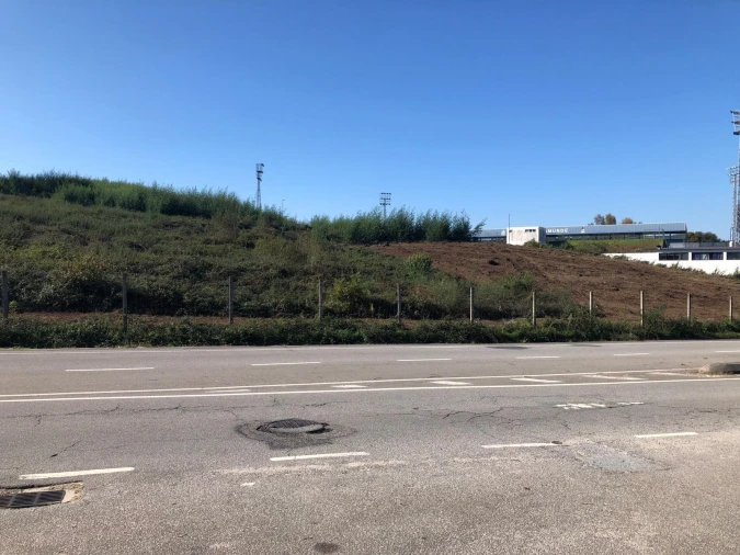 Terreno para Venda em Freamunde Foto 3