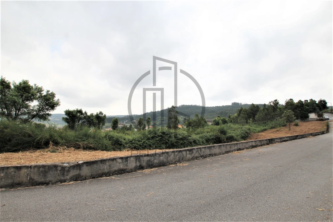 Terreno para Venda em Vale (São Cosme), Telhado e Portela Foto 7