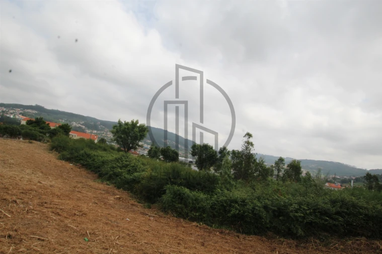 Terreno para Venda em Vale (São Cosme), Telhado e Portela Foto 8