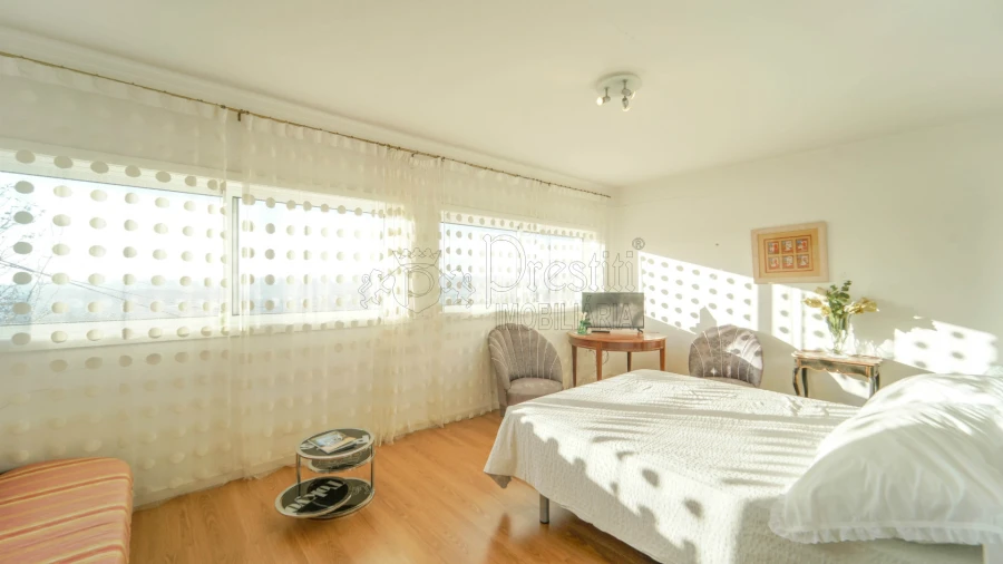 Moradia T4 para Venda em Costa Foto 25