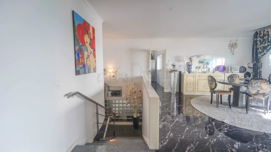 Moradia T4 para Venda em Costa Foto 21