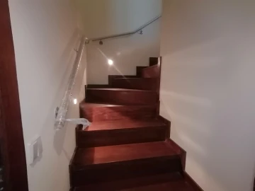 Moradia T4 para Venda em Mafamude e Vilar do Paraíso