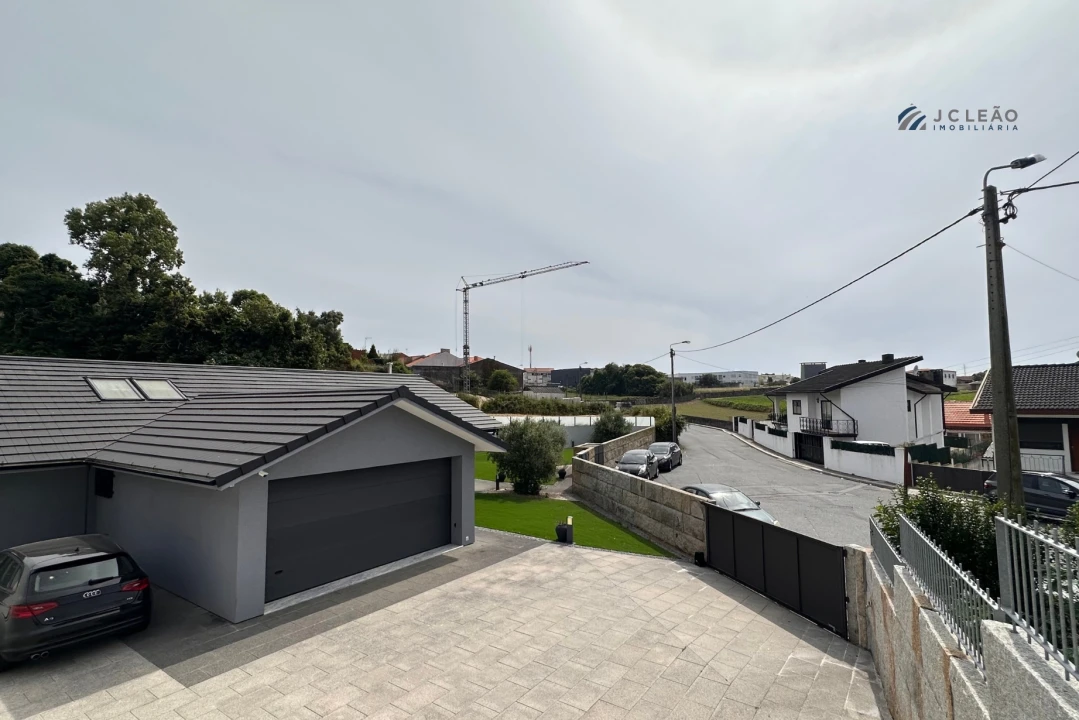 Moradia T3 para Venda em Custóias, Leça do Balio e Guifões Foto 58