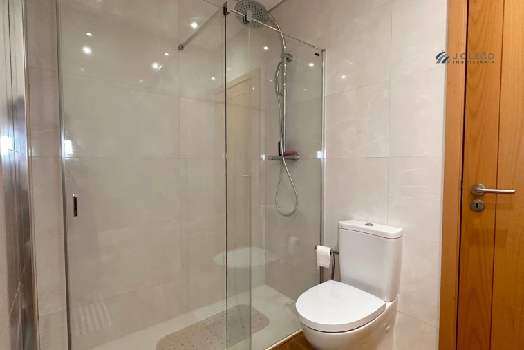 Moradia T3 para Venda em Custóias, Leça do Balio e Guifões Foto 24