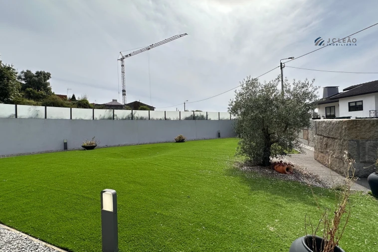 Moradia T3 para Venda em Custóias, Leça do Balio e Guifões Foto 52