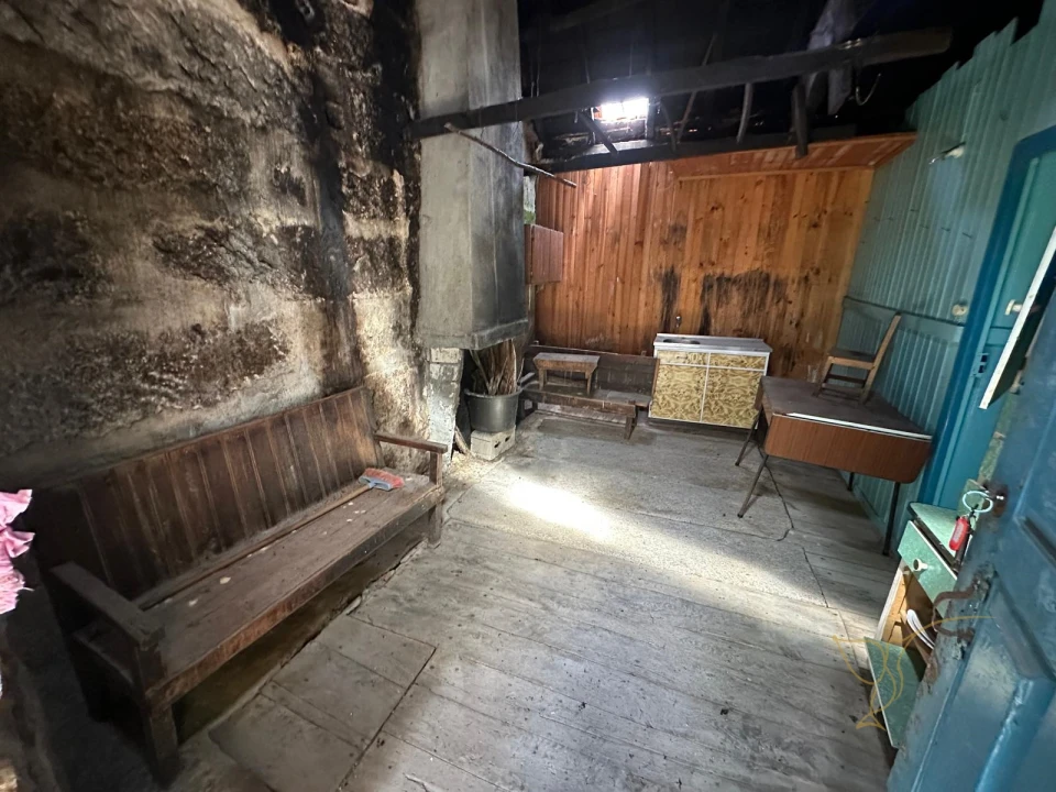 Moradia T0 para Venda em Castro Laboreiro e Lamas de Mouro Foto 6