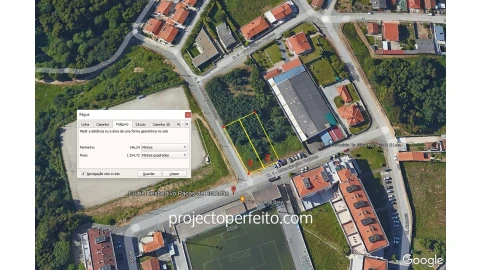Terreno para Venda em Paços de Brandão