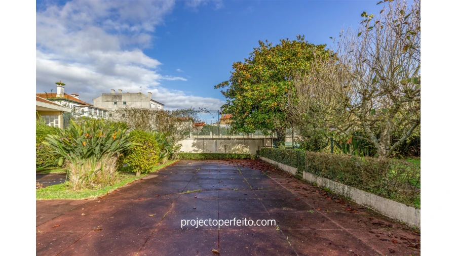 Moradia T6 para Venda em Esmoriz Foto 12