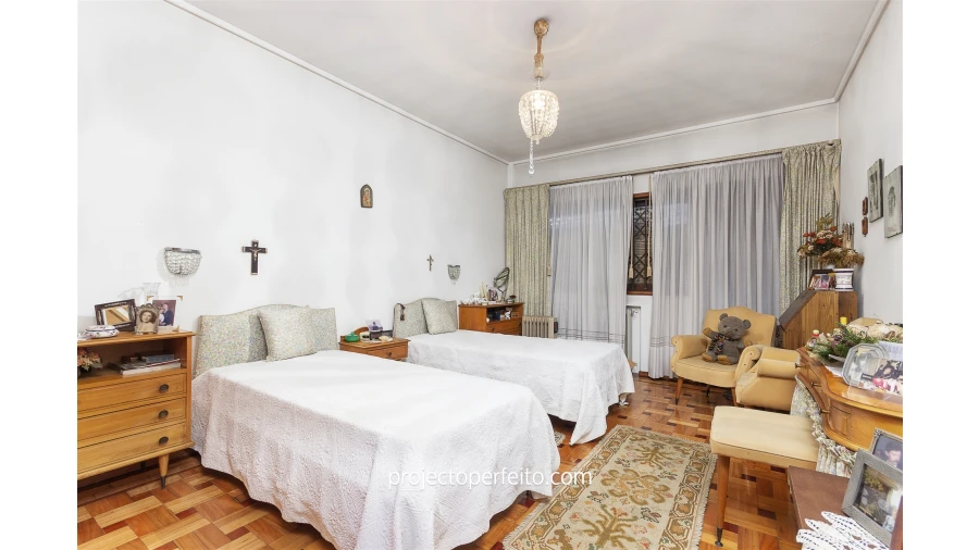 Moradia T6 para Venda em Esmoriz Foto 7