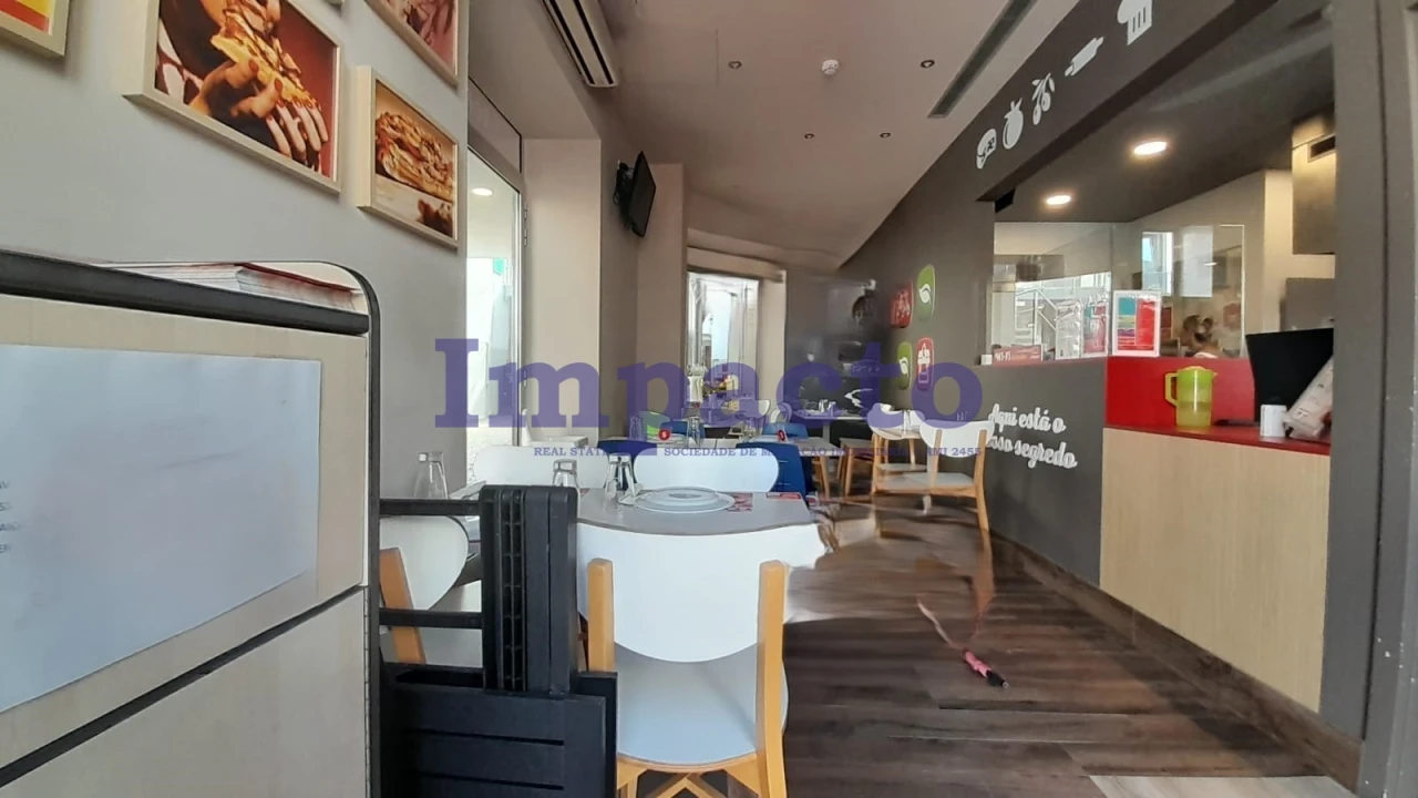 Negócio para Venda em Espinho Foto 5