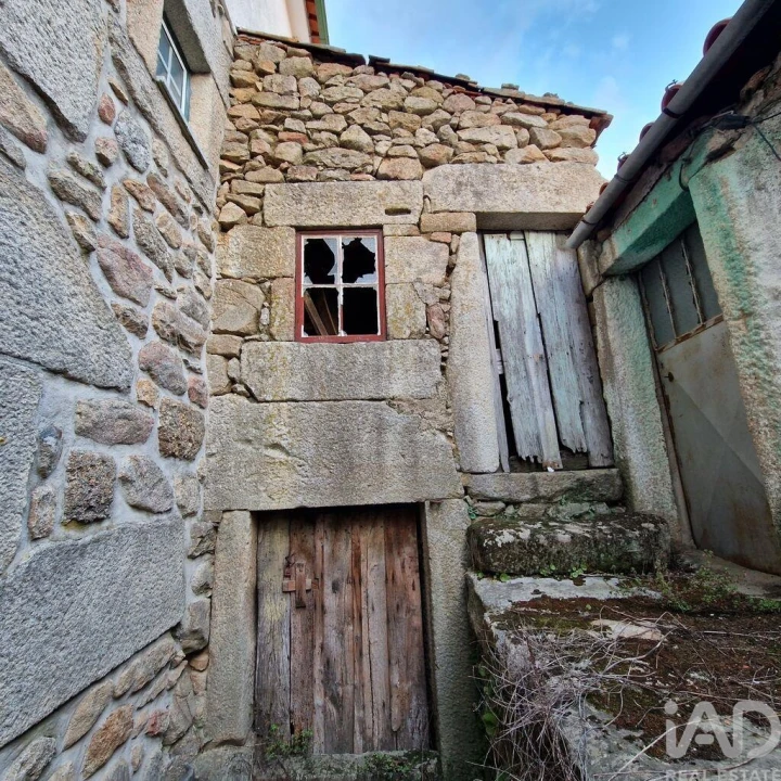 Moradia T2 para Venda em Penso e Freixinho Foto 16