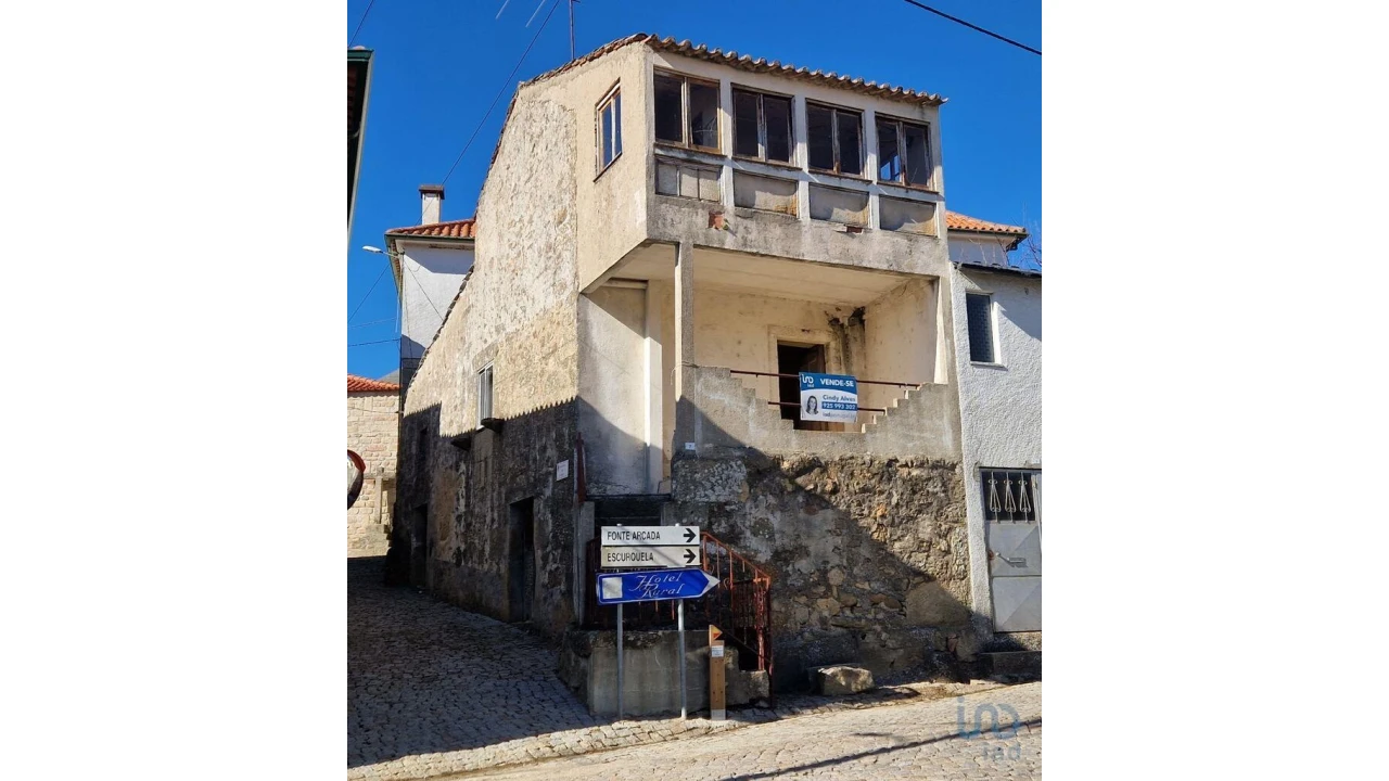Moradia T2 para Venda em Penso e Freixinho Foto 1