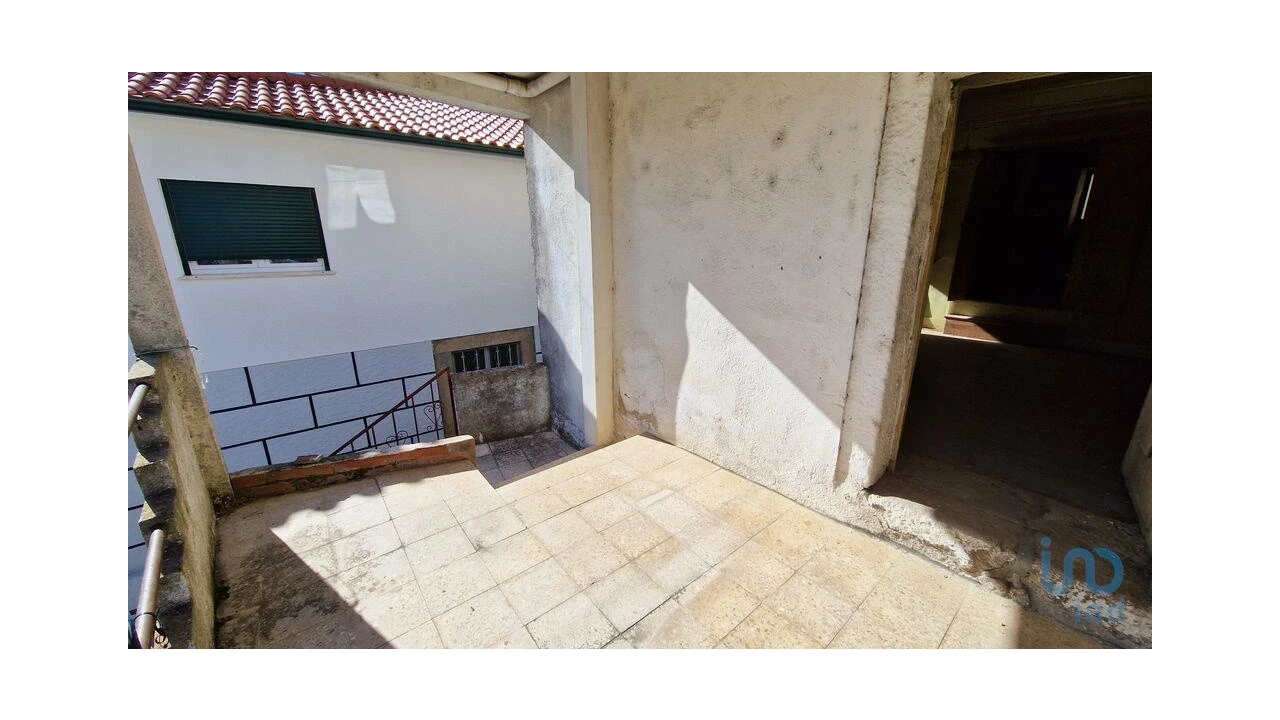 Moradia T2 para Venda em Penso e Freixinho Foto 4