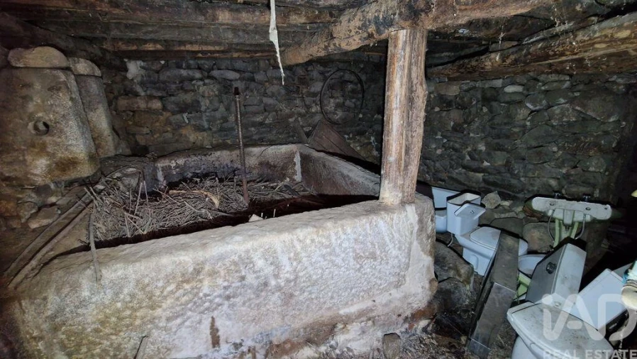 Moradia T2 para Venda em Penso e Freixinho Foto 19