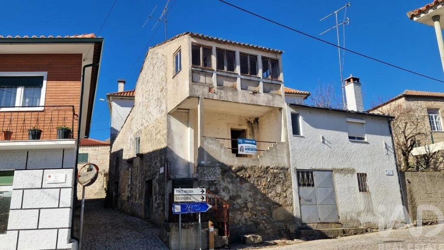 Moradia T2 para Venda em Penso e Freixinho Foto 22