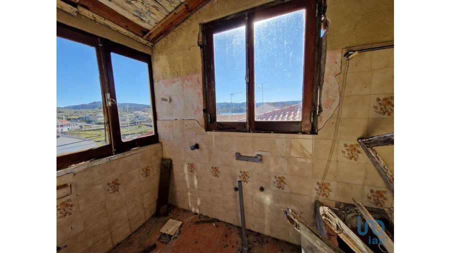 Moradia T2 para Venda em Penso e Freixinho Foto 15