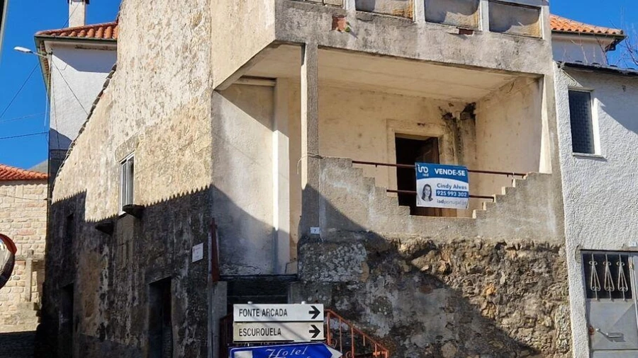 Moradia T2 para Venda em Penso e Freixinho