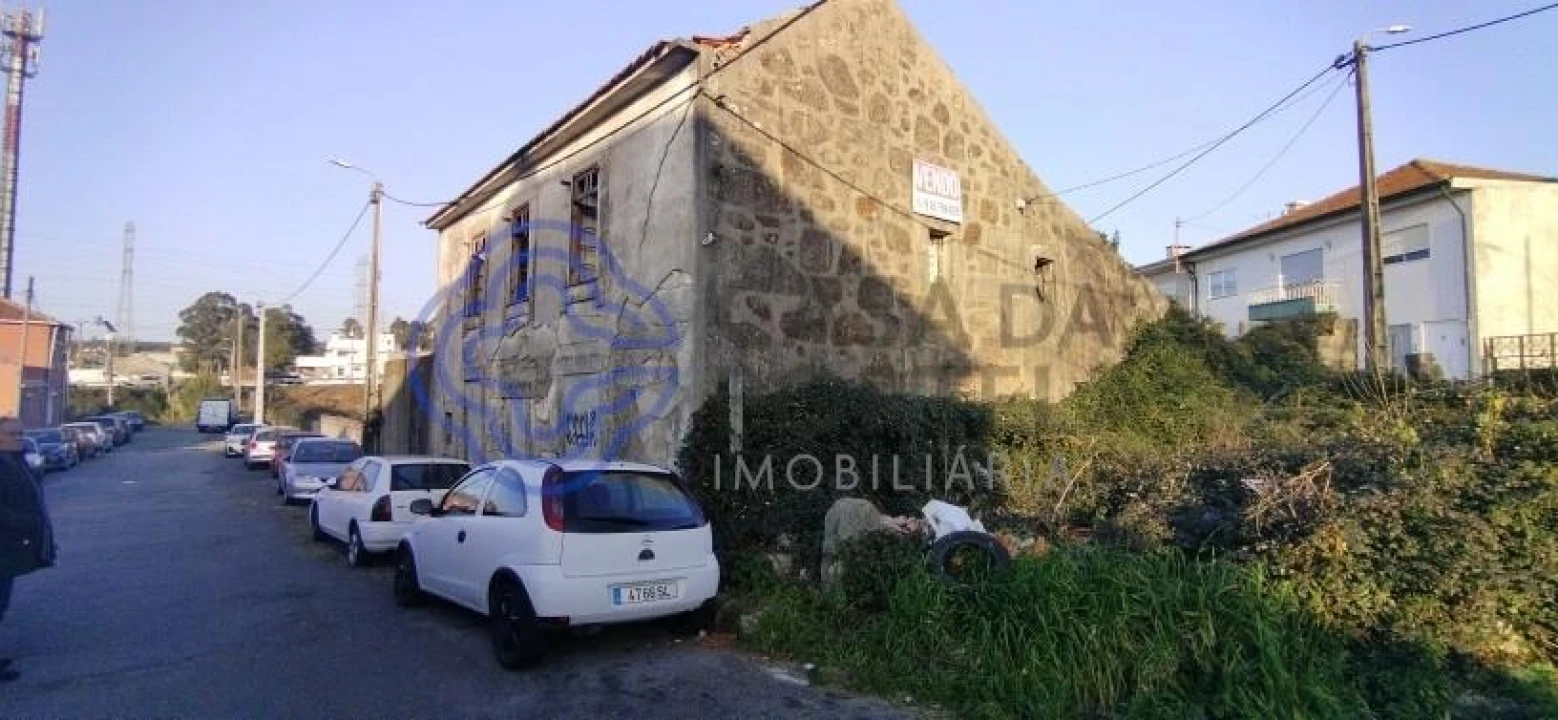 Terreno para Venda em Folgosa Foto 21