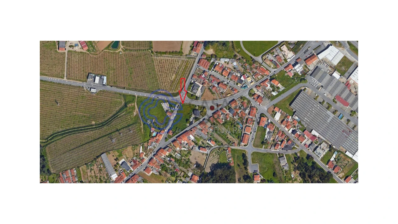 Terreno para Venda em Folgosa Foto 23