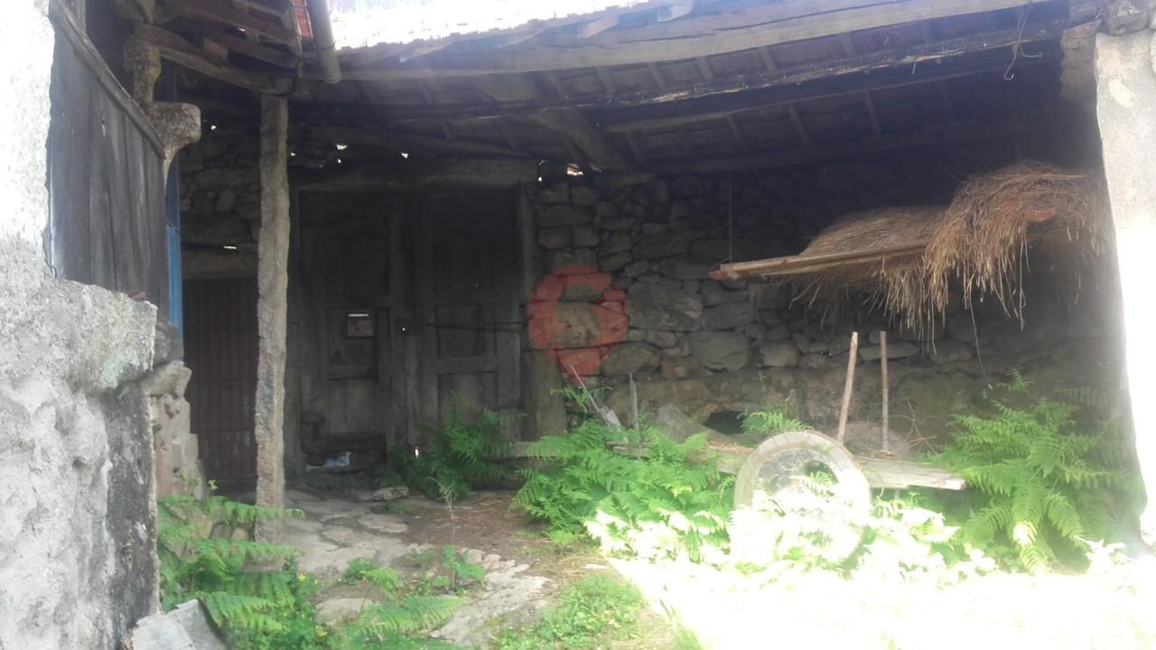 Moradia T2 para Venda em Sago, Lordelo e Parada Foto 4